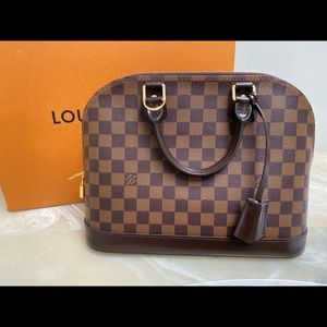 ❌SOLD!❌ ⭐️Louis Vuitton Alma PM!⭐️